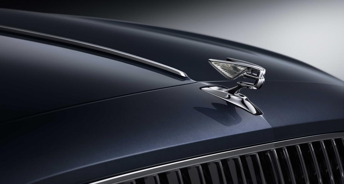 Bentley Flying Spur: Η επιτομή της σπορ πολυτέλειας!