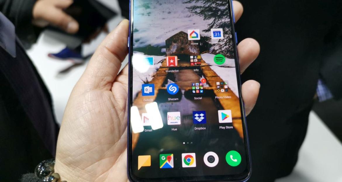 Smartphone 5G στα... 599 ευρώ παρουσίασε η Xiaomi (pics)