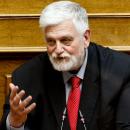 Λοβέρδος: Ανοιχτό υπό προϋποθέσεις το ενδεχόμενο μείωσης του φόρου στα καύσιμα – Τι είπε για 13η και 14η σύνταξη
