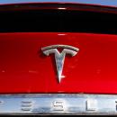 Η Tesla μειώνει τις τιμές τριών μοντέλων σε ΗΠΑ, Ευρώπη - Με «έκπτωση» 33% στο Tesla bot