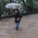 Κίνα: Σε κόκκινο συναγερμό για καταρρακτώδεις βροχές στις νότιες περιοχές της χώρας
