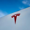 Η Tesla ανακαλεί 3 εκατ. οχήματα στην Κίνα λόγω προβλημάτων στις χειρολαβές θυρών