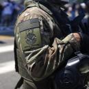 Ο Τραμπ απειλεί να στείλει πράκτορες της ICE στα αεροδρόμια