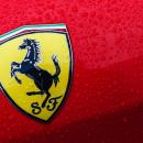 Η Ferrari κυκλοφόρησε το πρώτο πλήρως ηλεκτρικό της όχημα - Πτώση για τη μετοχή