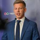 Μαγιάρ: «Η κυβέρνηση θα εκκινήσει διαδικασία απομάκρυνσης του προέδρου αν δεν παραιτηθεί»