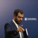 Μαρινάκης: Το ΠΑΣΟΚ να σταματήσει τον θεσμικό κατήφορο