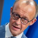 Μερτς κατά UniCredit: «Απορρίπτουμε κατηγορηματικά εχθρικές και επιθετικές τακτικές»