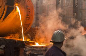 Χαλκός: Διευρύνονται οι απώλειες καθώς η απειλή της ύφεσης πλήττει τα βιομηχανικά μέταλλα