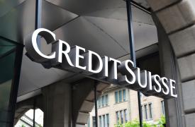 Η τεράστια επιείκεια για την Credit Suisse - Η απομάκρυνση από το ταμείο και οι εκλογές - Inform Λύκος: Και μετά τη διασυνοριακή συγχώνευση τι;