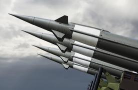 ΗΠΑ: Δεν υπάρχουν ενδείξεις ότι η Ρωσία σχεδιάζει να χρησιμοποιήσει πυρηνικά όπλα