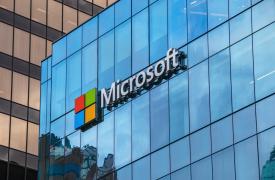 Microsoft: Αύξηση 13% στα έσοδα το α' τρίμηνο του 2025