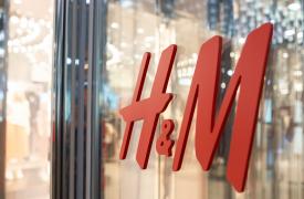 H&M: Σημαντική μείωση των κερδών μετά την αποχώρηση από τη Ρωσία