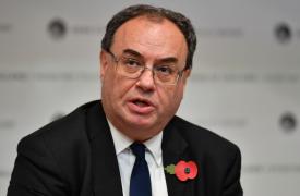 Μπέϊλι (BoE): Σε επιφυλακή για σημάδια επιμονής του πληθωρισμού