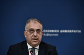 Την Πέμπτη συνάντηση Θεοδωρικάκου για προϊόντα και ποσοστό μείωσης τιμών, που θα ισχύσουν από Σεπτέμβριο