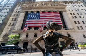 Ανακάμπτει η Wall Street στην εβδομάδα της Fed με φόντο τη Μ. Ανατολή