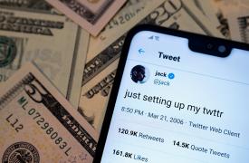 Reuters: Δύο μεγάλοι χρηματοδότες «εγκατέλειψαν» τον Μασκ για την εξαγορά της Twitter