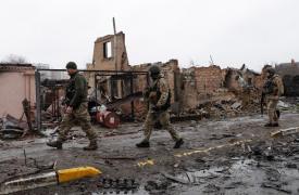 Πόλεμος στην Ουκρανία: Ρωσικοί βομβαρδισμοί στο Κίεβο, με την παρουσία του Μπάιντεν στην Ευρώπη