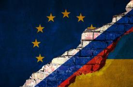 Επίτροπος Ενέργειας ΕΕ: Χρειαζόμαστε πλαφόν για όλες τις εισαγωγές ρωσικού φυσικού αερίου