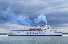 Βρετανία: «Σηκώνει άγκυρες» το μεγαλύτερο υβριδικό ferry boat στον κόσμο