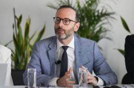 Υπερταμείο: Πώς και γιατί εξελίσσεται σε δημόσιο επενδυτικό fund – Οι συνεργασίες, η διεθνής τάση, το «προσκλητήριο», το «ρεύμα» εσόδων