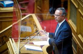 Βουλή: Ψηφίστηκε το νομοσχέδιο για ναυπηγεία Σκαραμαγκά και καζίνο στο Ελληνικό