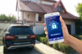 Πώς να «ασφαλίσουμε» το σπίτι μας όταν φεύγουμε για διακοπές