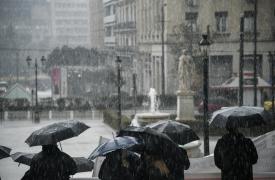 Και τώρα, πάμε για την πολιτική καταιγίδα - Ο Γιάνης και η παγκοσμιοποίηση