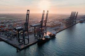 Κομισιόν: Παρουσίασε τις νέες στρατηγικές για τη ναυτιλία και τα λιμάνια