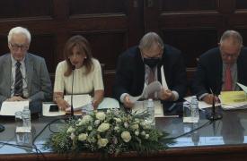 Βενιζέλος, Σταθόπουλος, Αλιβιζάτος καταπέλτες για επισυνδέσεις - Που το πάνε οι τρεις καθηγητές;