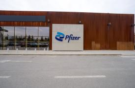 Στο 1,2 δισ. η επίδραση της Pfizer στο ΑΕΠ της Θεσσαλονίκης