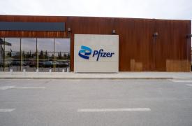 Pfizer: Ξεπέρασαν τις εκτιμήσεις έσοδα και κέρδη το πρώτο τρίμηνο - Αναβαθμίζει το guidance για το 2024