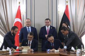 Μνημόνιο συνεργασίας Τουρκίας - Λιβύης για τους υδρογονάνθρακες υπέγραψε ο Τσαβούσογλου