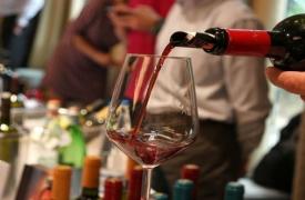 Το κρασί, το ελαιόλαδο και ο πολιτισμός της Πελοποννήσου «κέρδισαν» τους Ιταλούς