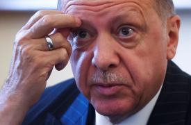 Ερντογάν: Ξεχάστε το γονάτισμα, η Τουρκία ανορθώνεται - «Τεχνητές» οι κρίσεις σε Μεσόγειο και Αιγαίο