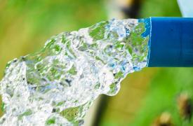 ΥΠΕΝ: Η αλήθεια για το νερό μέσα από 10 ερωταπαντήσεις