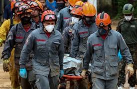 Σρι Λάνκα: Τους 153 νεκρούς έφτασε ο απολογισμός από τις πλημμύρες και τις κατολισθήσεις