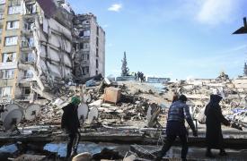 Τουρκία: Σε κατάσταση έκτακτης ανάγκης 10 περιφέρειες, μετά από τους φονικούς σεισμούς