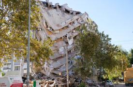 Συρία: Έκκληση για βοήθεια μετά τον σεισμό - «Θα κάνουμε ό,τι καλύτερο μπορούμε» υπόσχεται η ΕΕ
