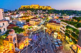 Τουρισμός: Συνεχίζονται οι υψηλές πτήσεις για την Αθήνα - Οι καλές προοπτικές και οι αστερίσκοι
