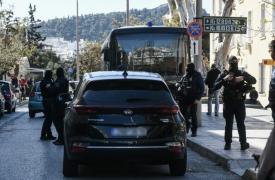 Υπόθεση τρομοκρατίας στο κέντρο της Αθήνας: Προφυλακιστέοι οι δύο συλληφθέντες