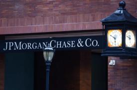 JP Morgan: «Όχι» στη στρατηγική του «buy the dip» στην Ευρώπη - Θα έχουν διάρκεια οι κλυδωνισμοί στις αγορές