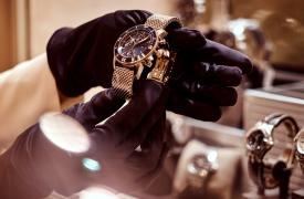 Bain & Company: Η παγκόσμια αγορά προϊόντων πολυτελείας παραμένει ανθεκτική παρά τις προκλήσεις