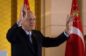 «Bye Bye Κεμάλ»: Θριαμβευτής ο Ερντογάν - Τι σημαίνει η επανεκλογή του για τα ελληνοτουρκικά