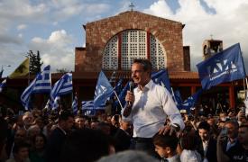 Μητσοτάκης από Περιστέρι: Οι φόροι θα μειωθούν και τη νέα τετραετία