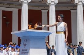 Μήνυμα ελπίδας η Τελετή Αφής της Φλόγας των Παγκοσμίων Αγώνων Special Olympics «Βερολίνο 2023», παρουσία της Προέδρου της Δημοκρατίας