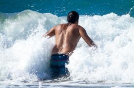 «Εξαιρετικής ποιότητας» το 95% των νερών κολύμβησης στην Ελλάδα το 2022