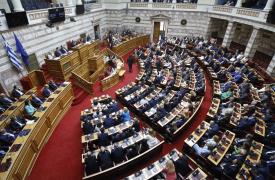 Βουλή: Υπερψηφίστηκε το νομοσχέδιο για την «Αναδιάρθρωση Πολιτικής Προστασίας»