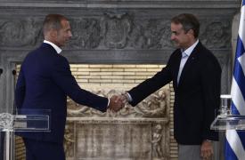 Το διπλό «ραντεβού» Μητσοτάκη με Μαρινάκη και η «αποκάλυψη» ΣΥΡΙΖΑ – Οι Γερμανοί θέλουν gov.gr