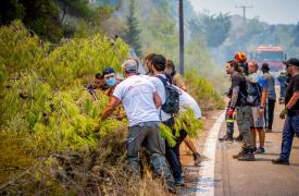 Τι να προσέξουν οι πολίτες κοντά στα μέτωπα των πυρκαγιών - Οι οδηγίες των γιατρών