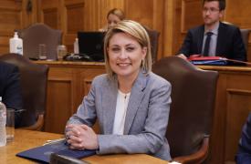 Υπουργική απόφαση για τα δικαιώματα των επιβατών - Αύξηση προστίμων για την ανεμπόδιστη μεταφορά ΑμεΑ